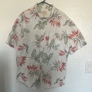 ST John’s bay XXL 100% cotton Hawaiian‎ floral short sleeve shirt men’s button